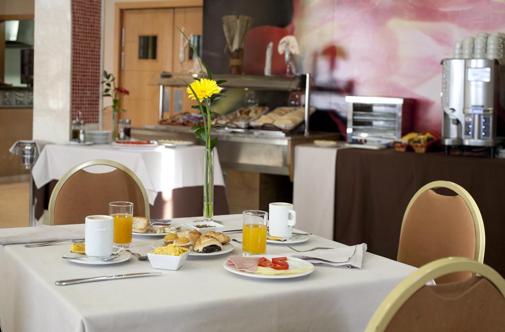 Hotel Tocina Business Albolote Restaurante foto